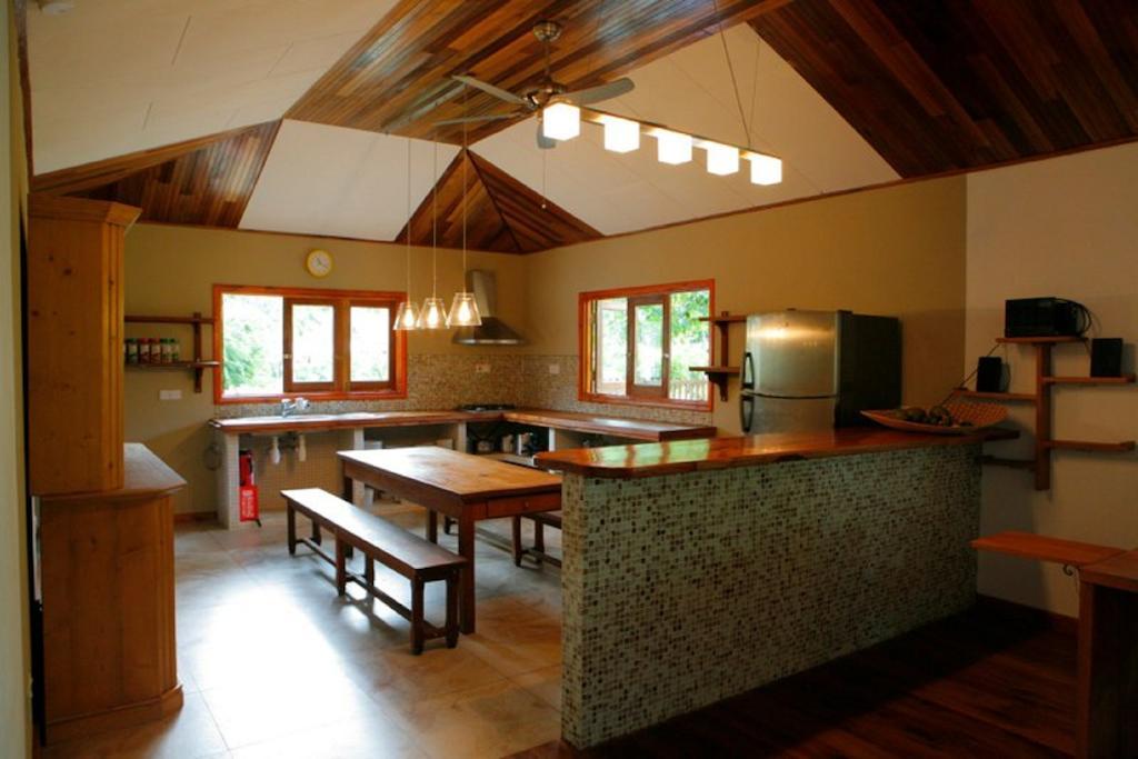 Jms Ventures Guesthouse - Private Pool La Digue Rom bilde